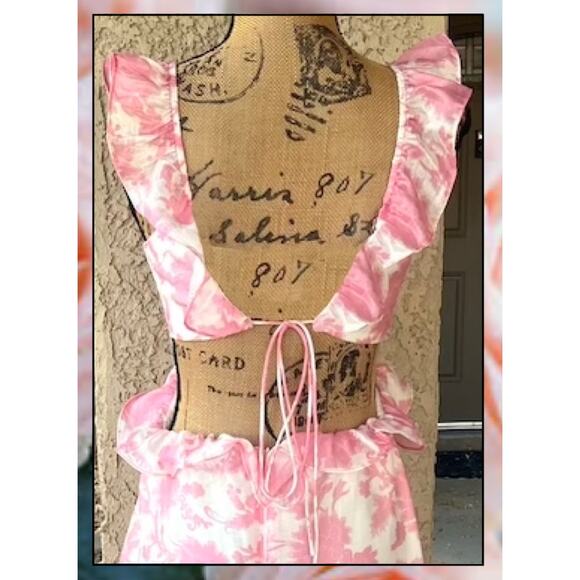Petal & Pup Rori Pink Floral Ruffle Maxi Dress Size M - Picture 4 of 15